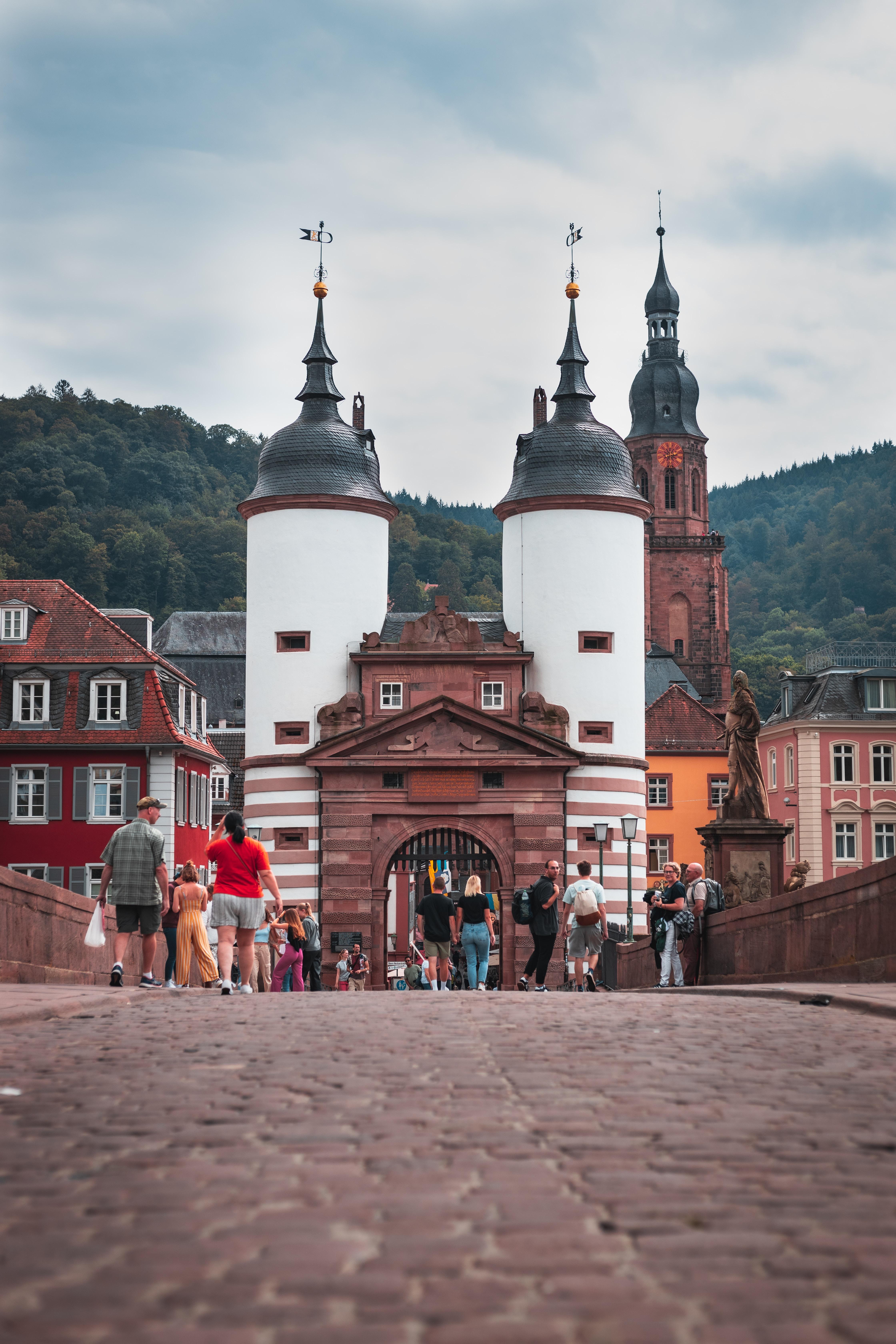La porte de l'alte brücke d'Heidelberg